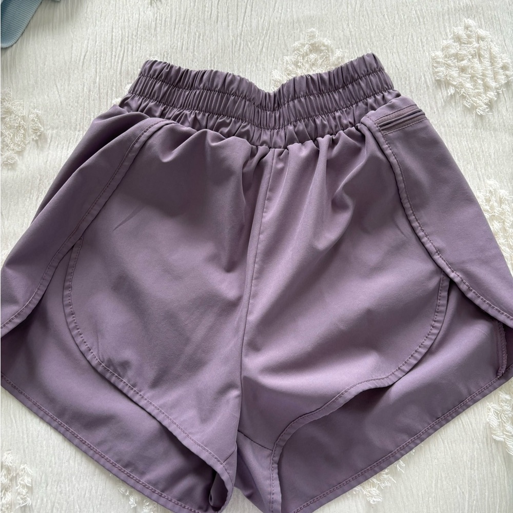 Purple shorts with pockets